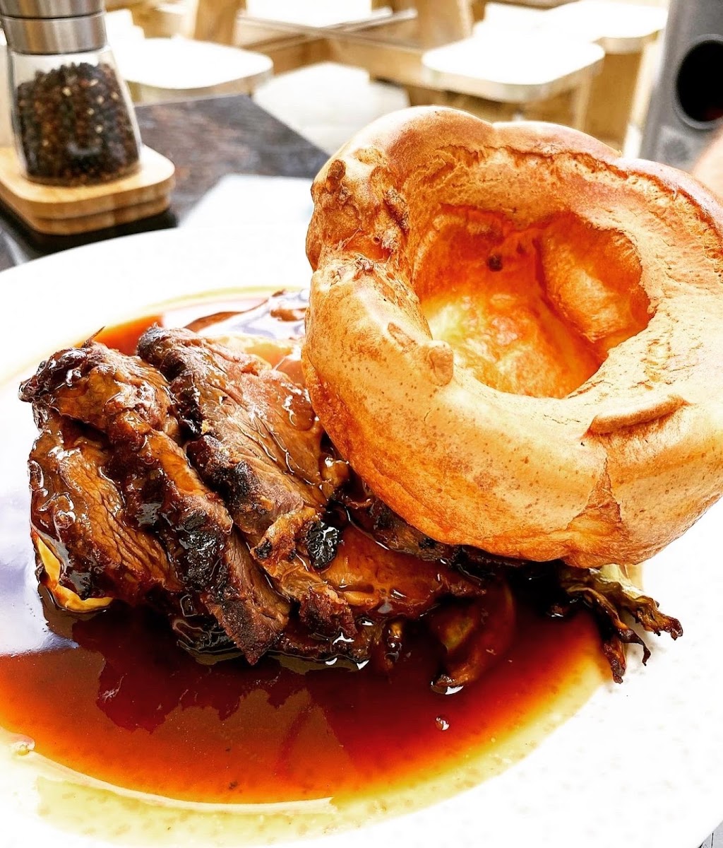 The Hanger Free House Photos 2